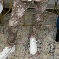 Rosa Magic Pants