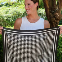 Caroline Hill | Carlton Houndstooth Scarf