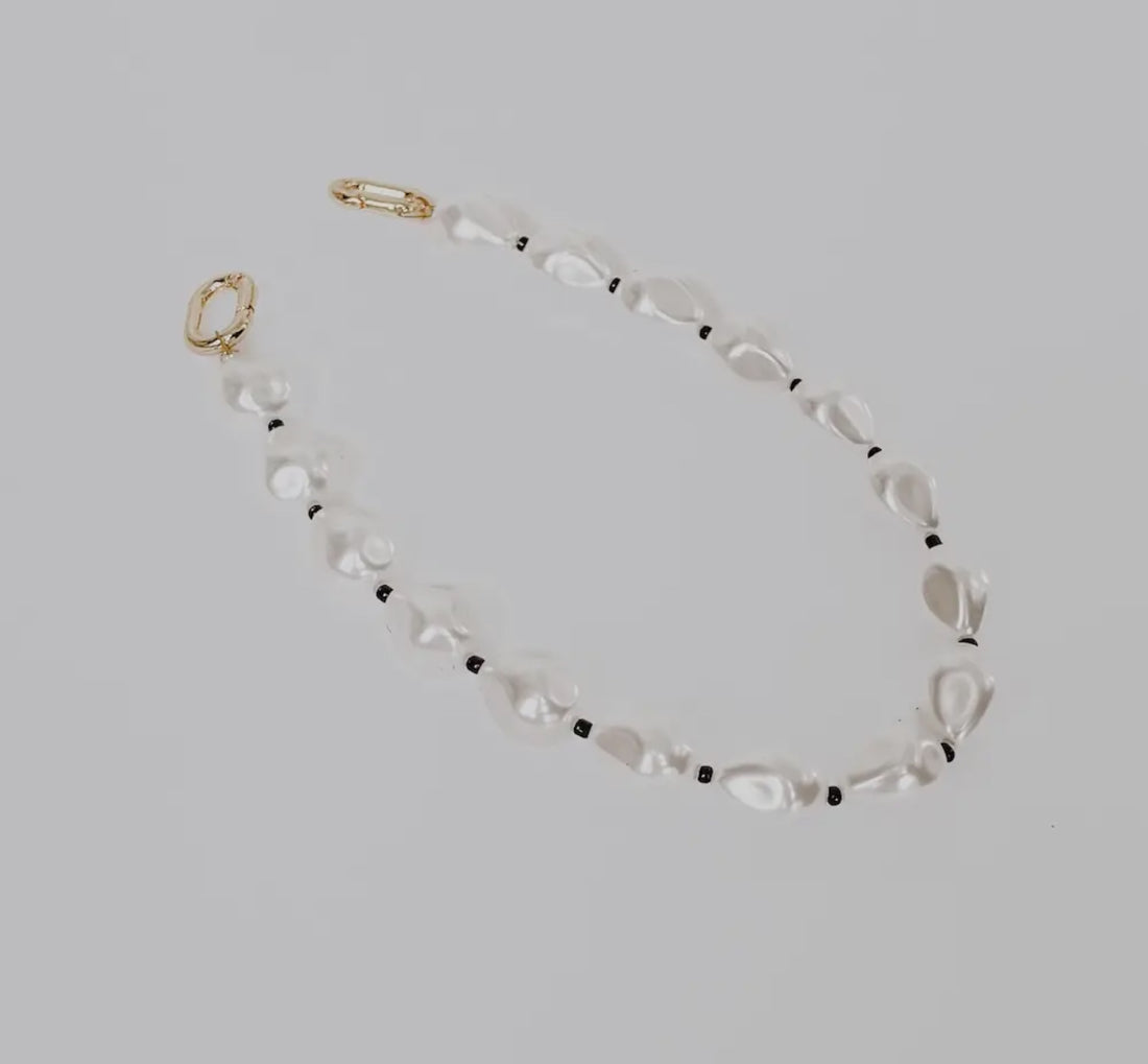 Pearls By The Boardwalk Bag Charm