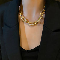En Vogue Necklace
