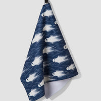 Geometry Ghosting Around Tea Towel