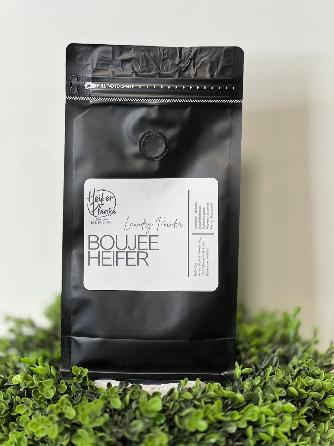 Heifer Please Laundry Powder-32 Oz