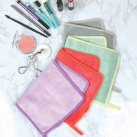In The Clear Makeup Removing Towel