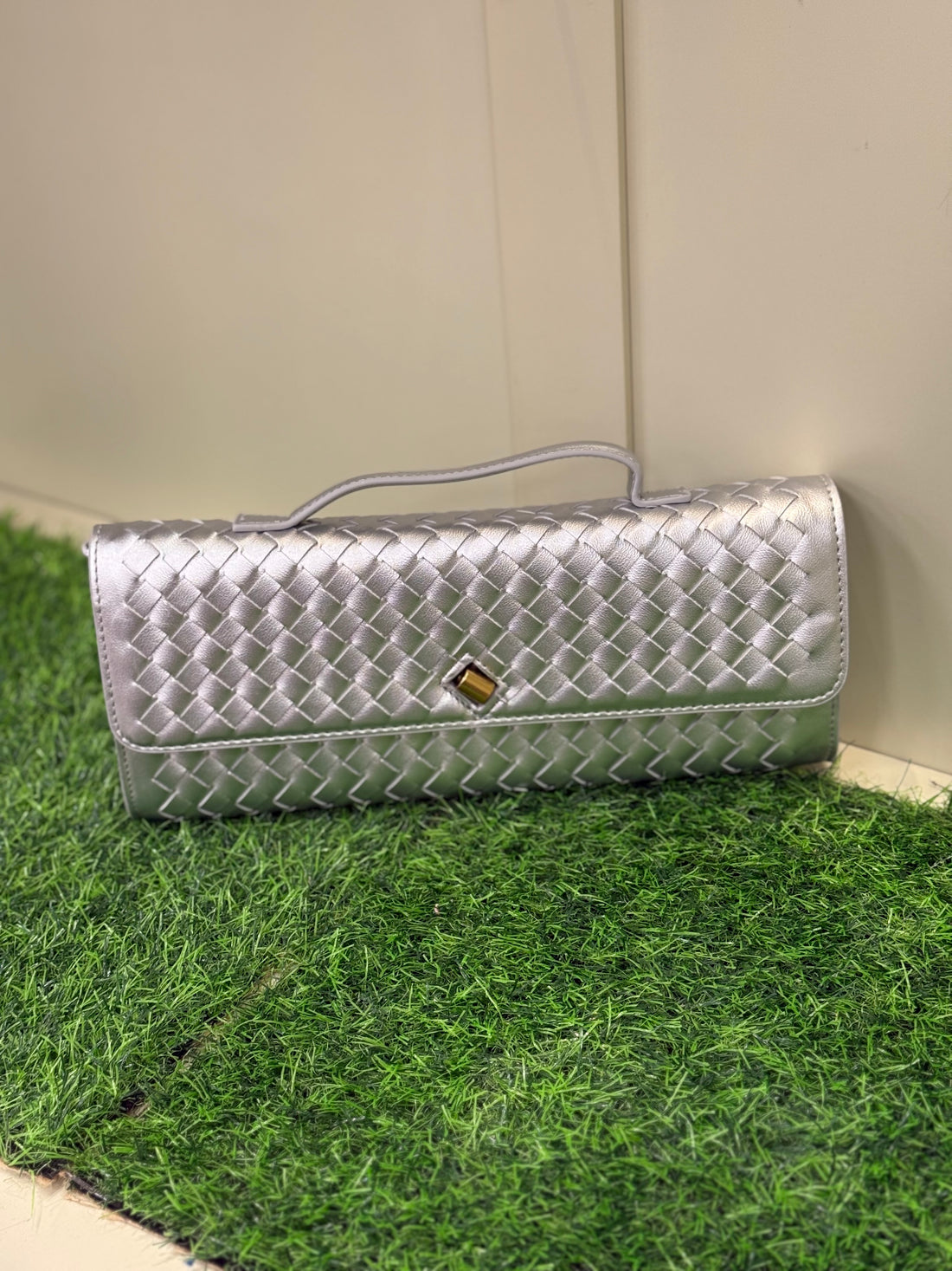 Silver Clutch