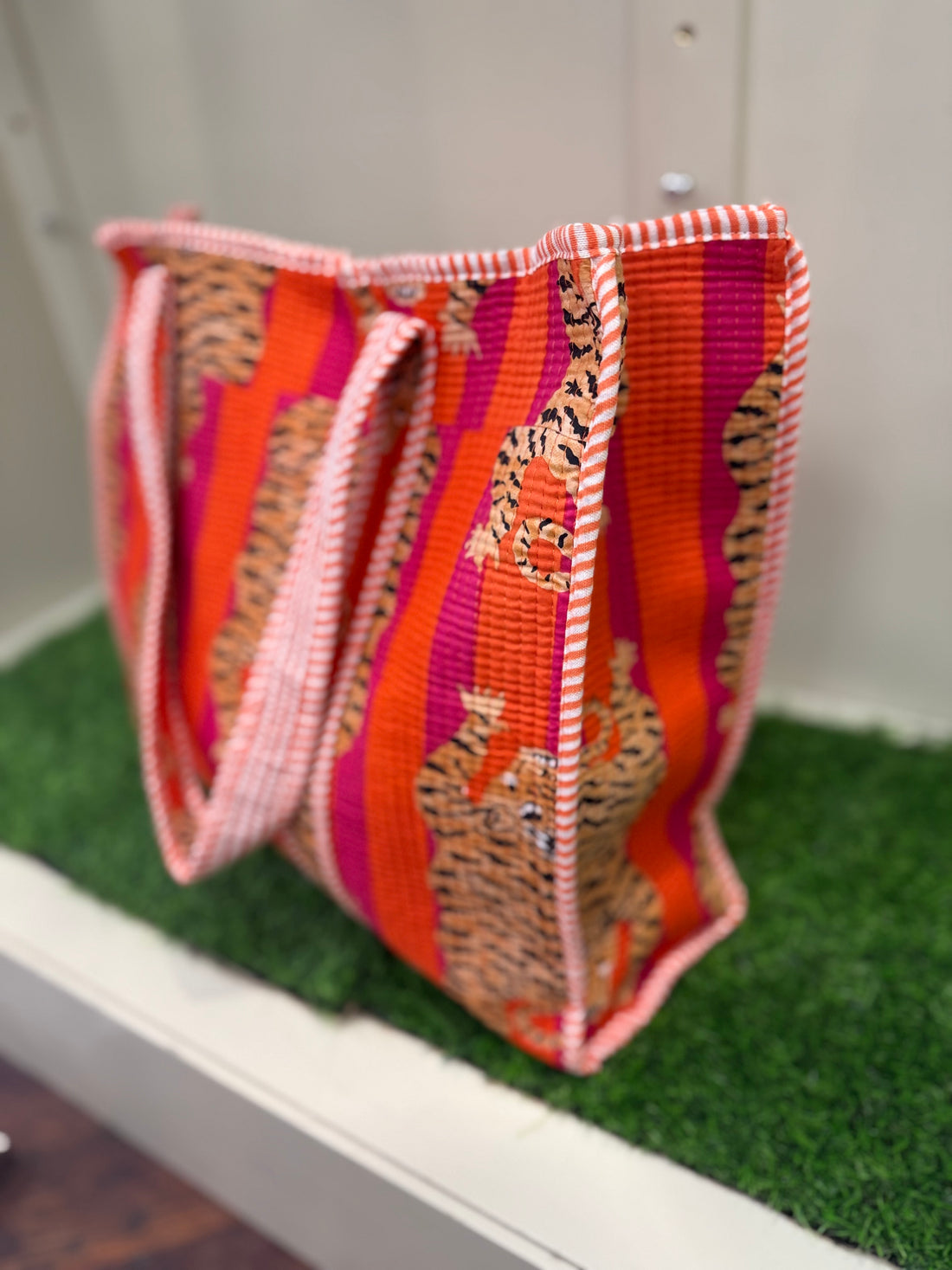 Queen’s Quilted Tote