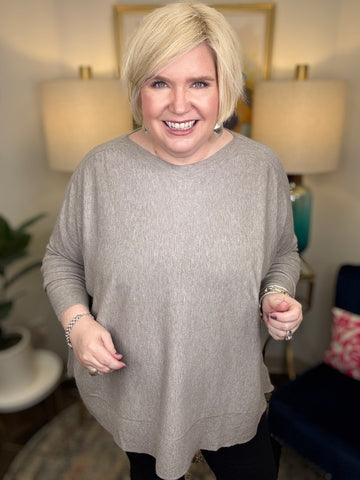 Around The Clock Curvy Top