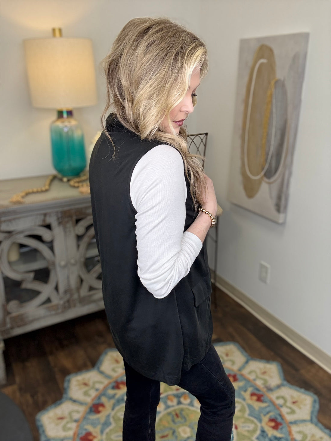 Smooth Charm Vest