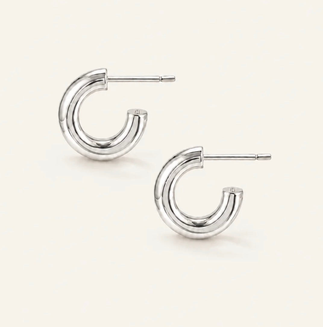 Natalie Wood | Just Dance Mini Hoop Earrings-Silver