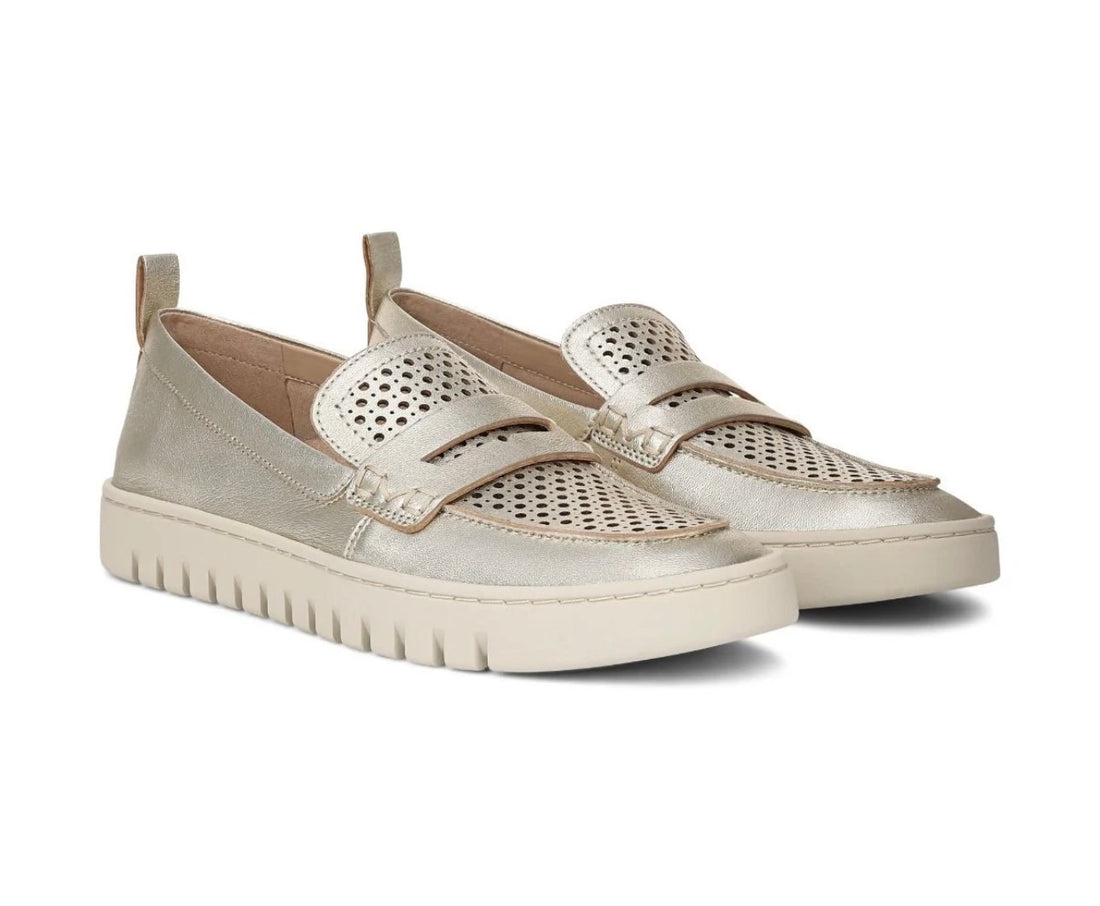 Vionic | Uptown Perf Loafer