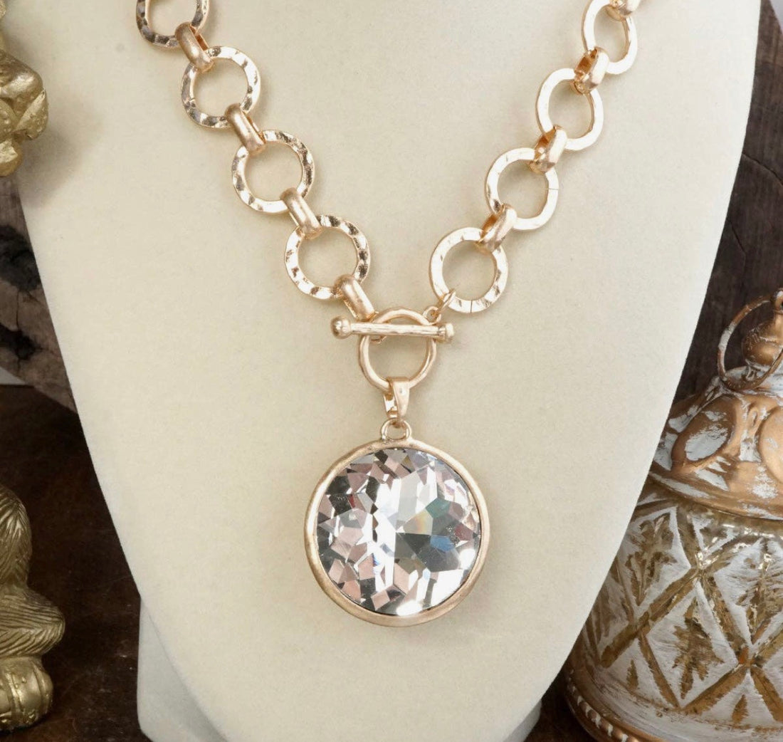 Gilded Radiance Necklace