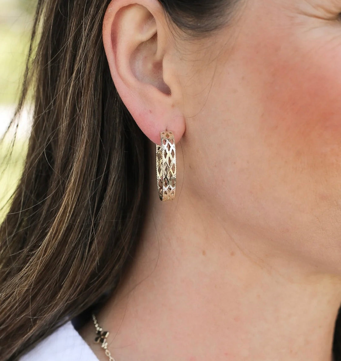 Natalie Wood | Graceful Hoop Earrings-Gold