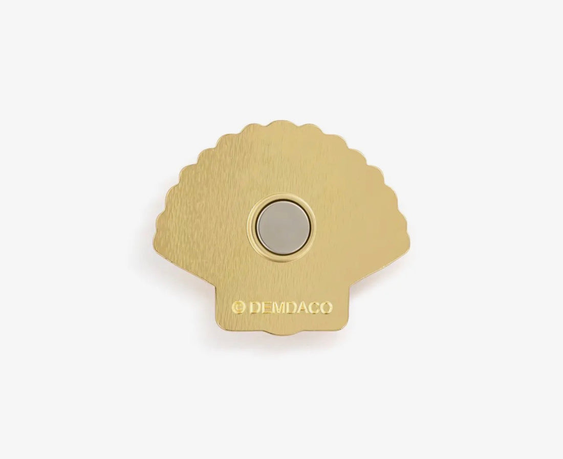Scallop Shell Magnetic Frame Charm