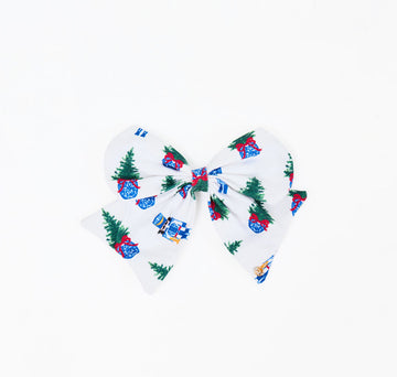 Mary Square Magnetic Bow-Merry Marchers