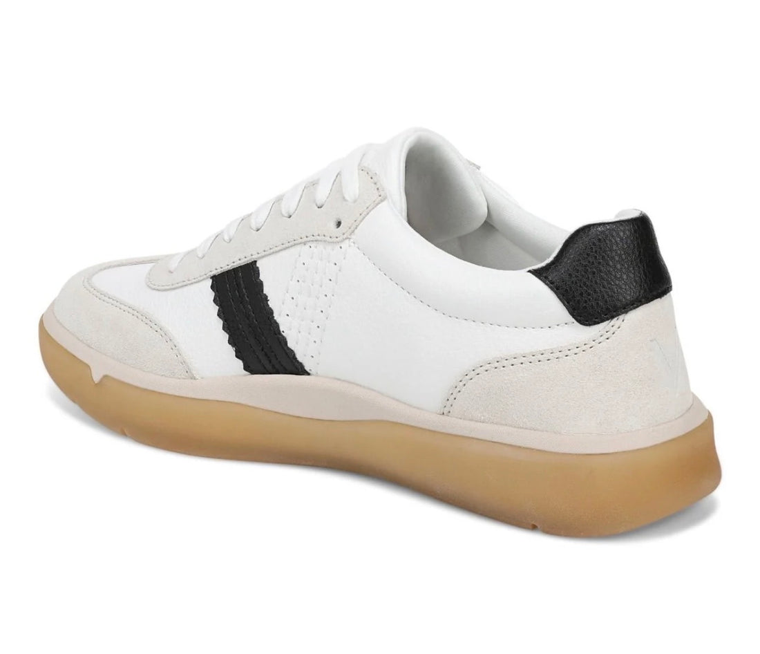 Vionic | City Walk Sneaker
