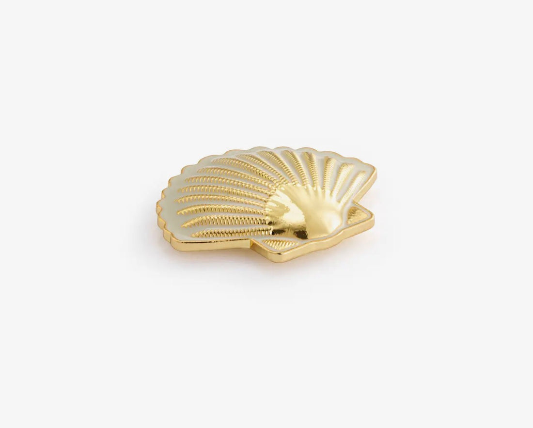 Scallop Shell Magnetic Frame Charm