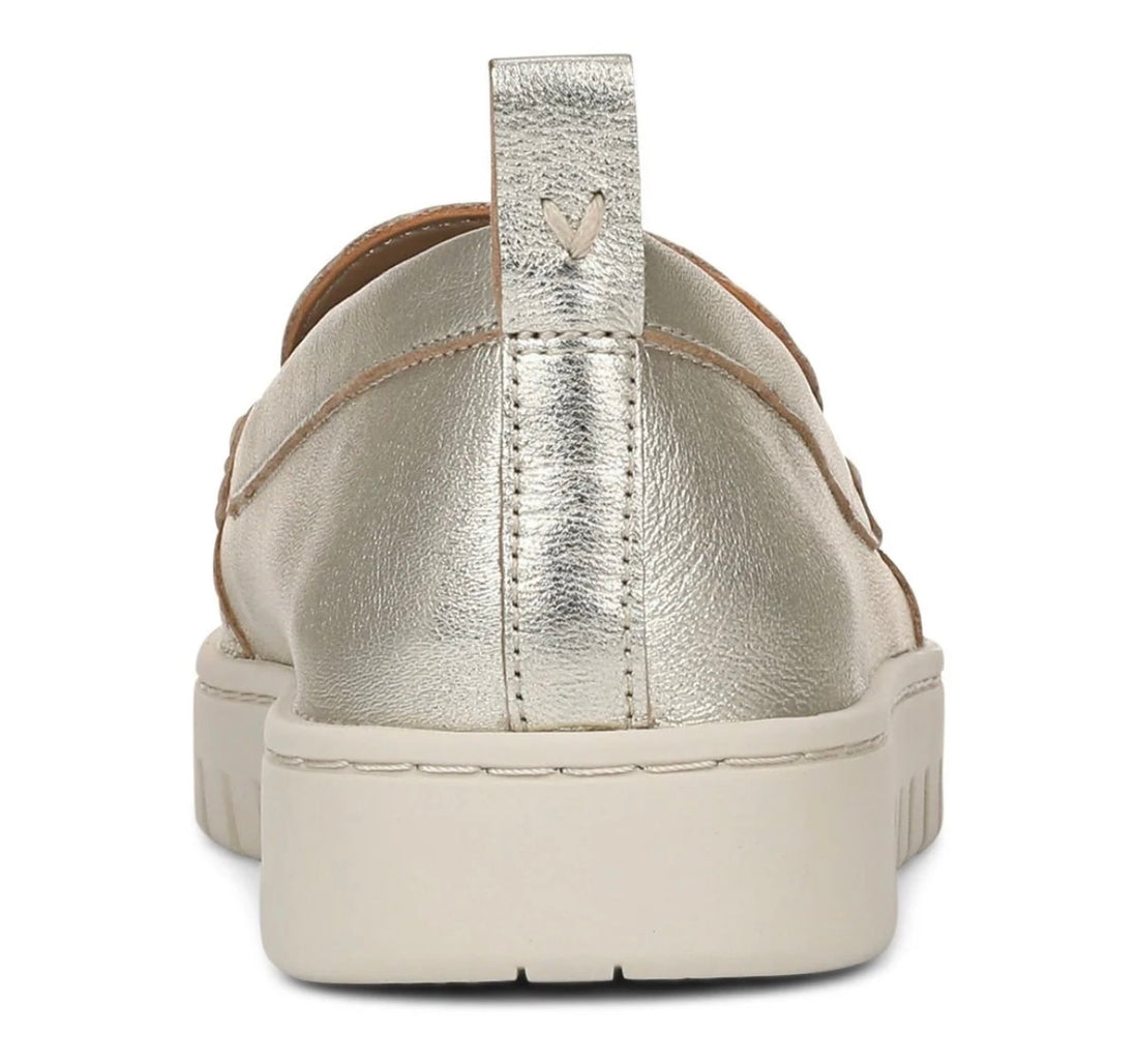 Vionic | Uptown Perf Loafer