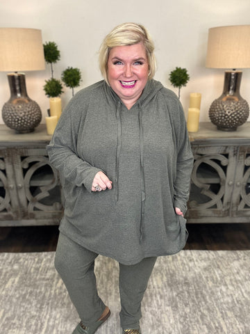 Allison Curvy Top