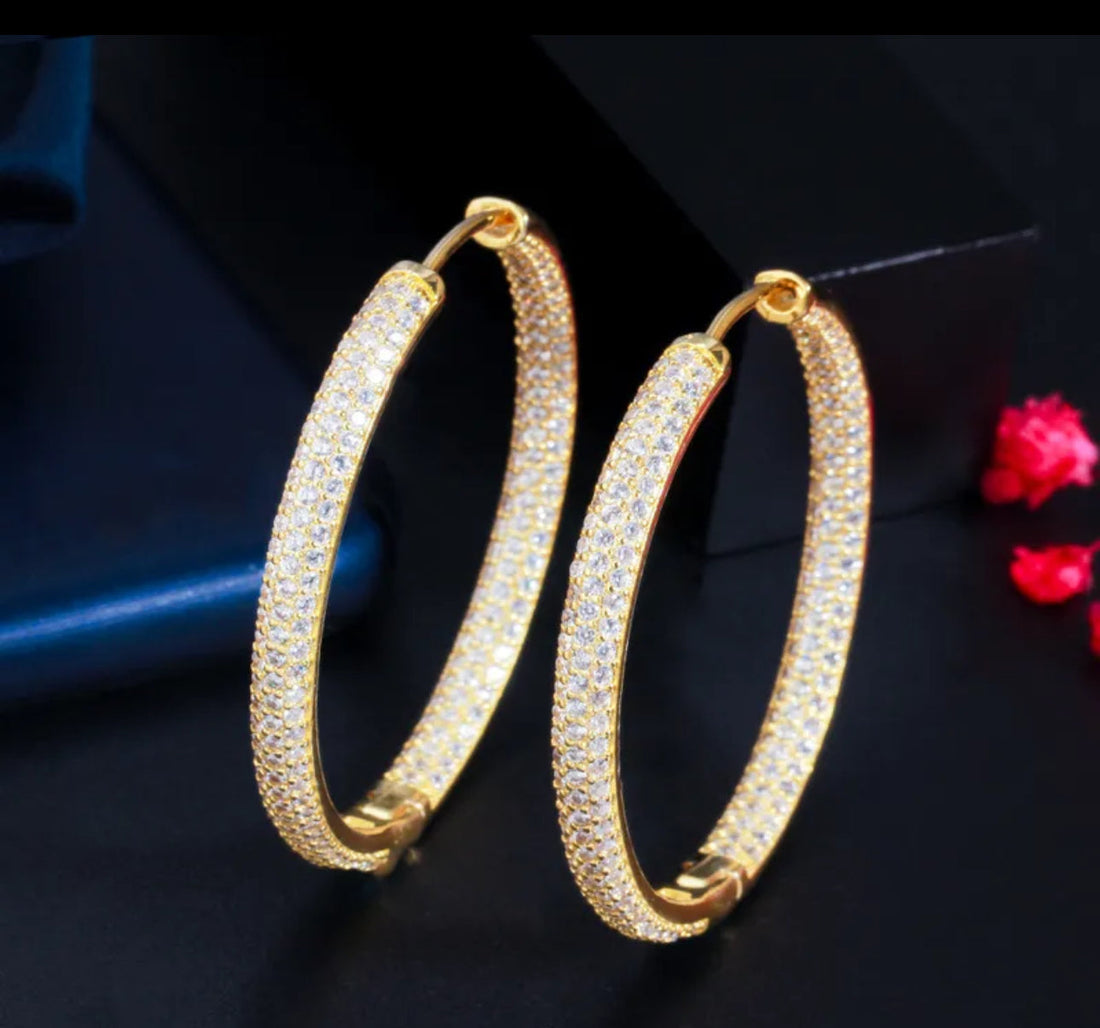 Feel It In The Air Hoops-3 Colors