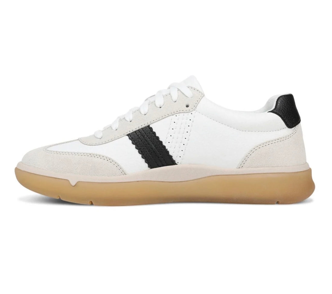 Vionic | City Walk Sneaker
