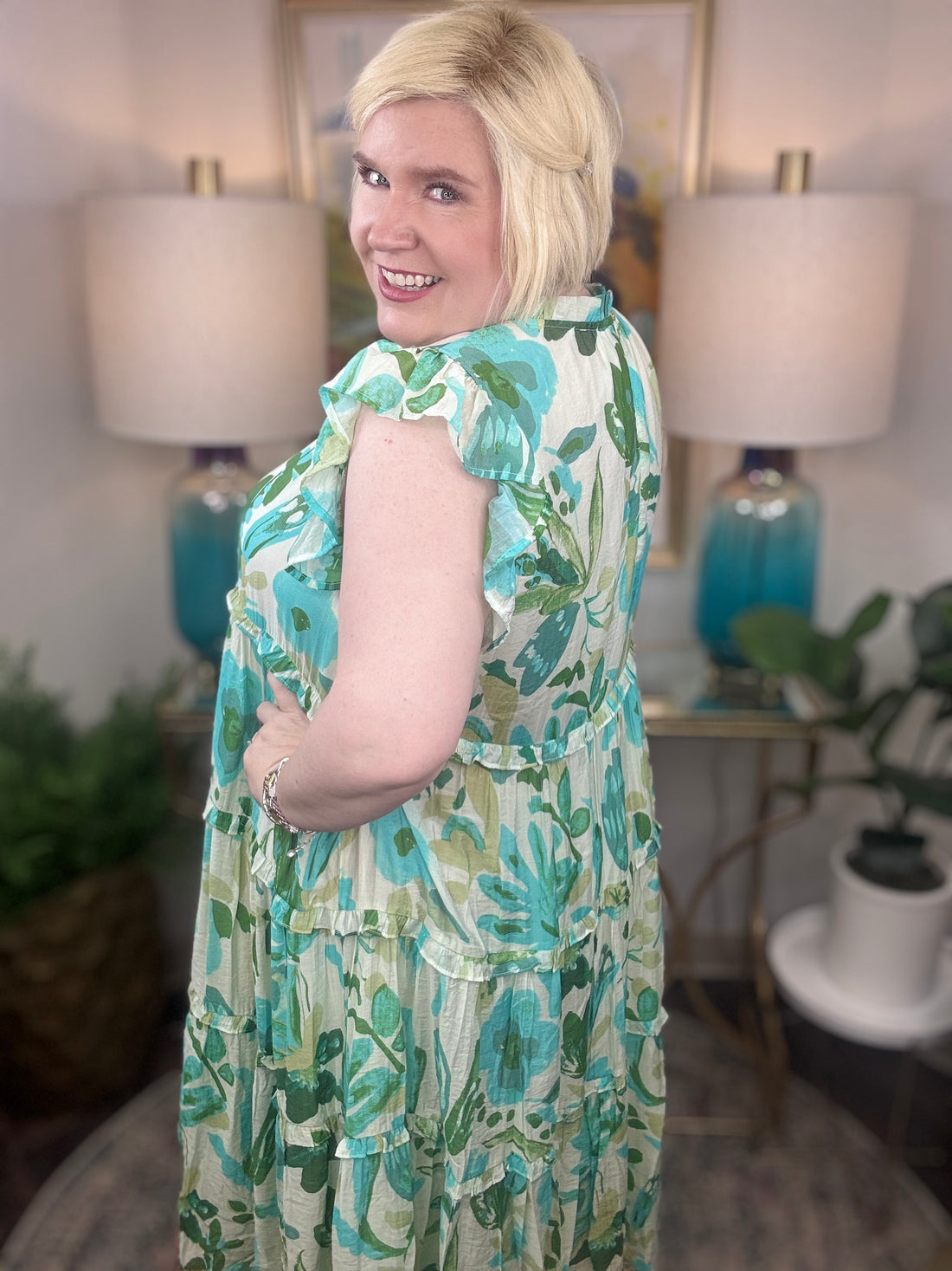 Never Say Goodbye Curvy Dress