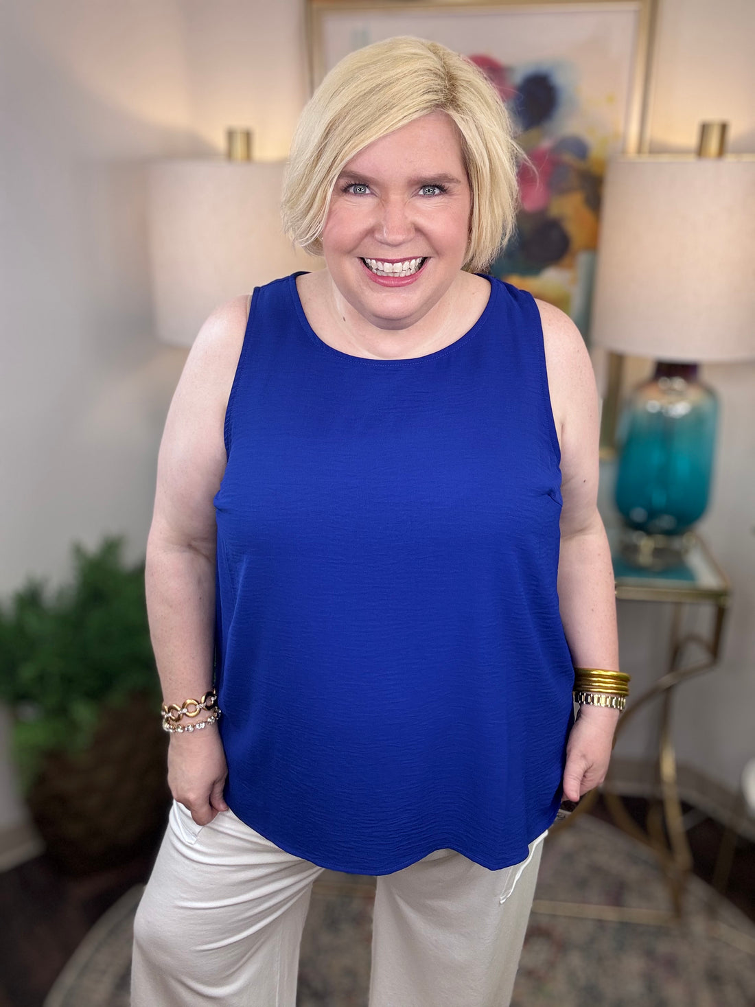 Essential Curvy Tank-4 Colors!