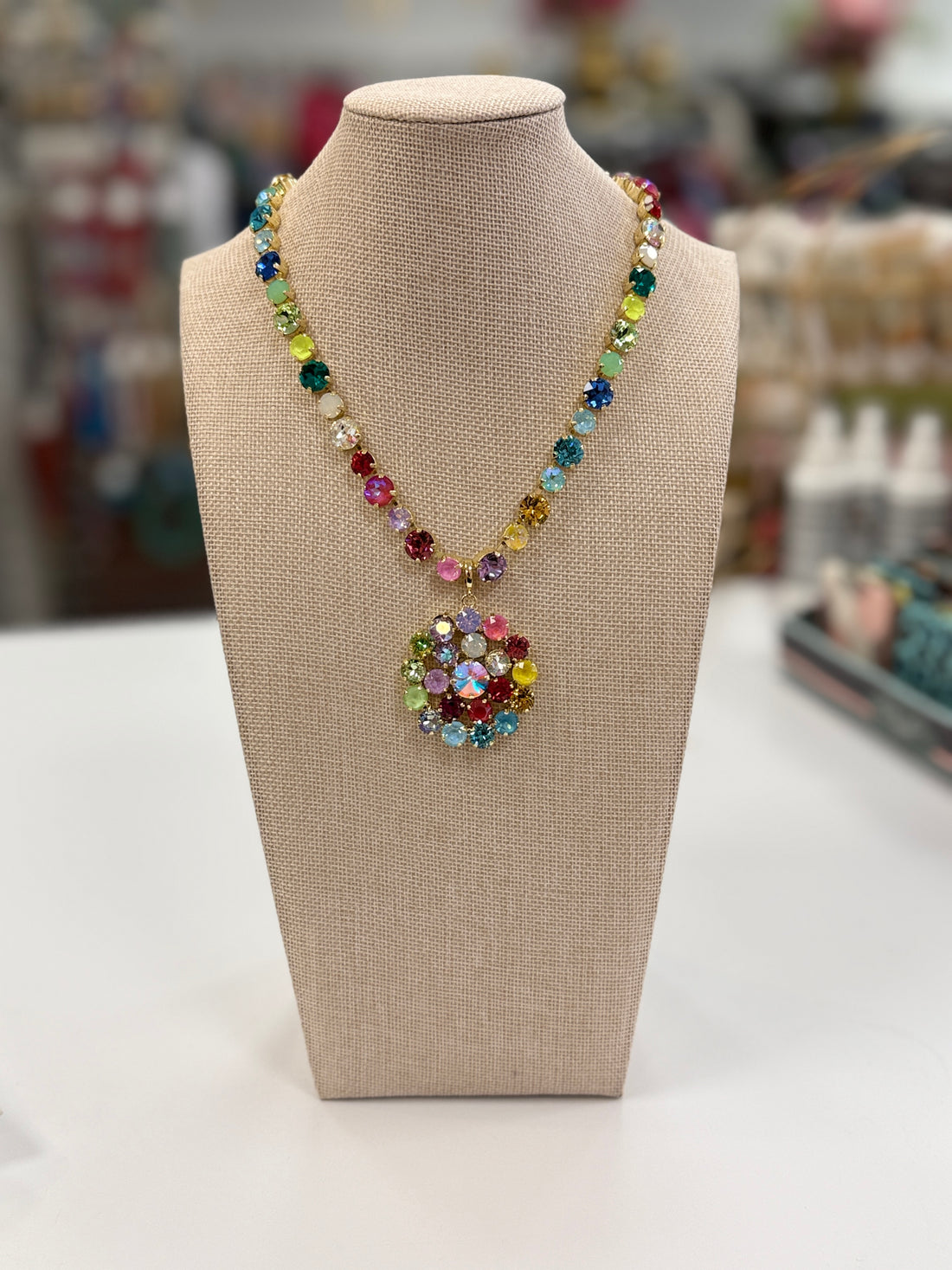 Multicolored stone necklace and pendant