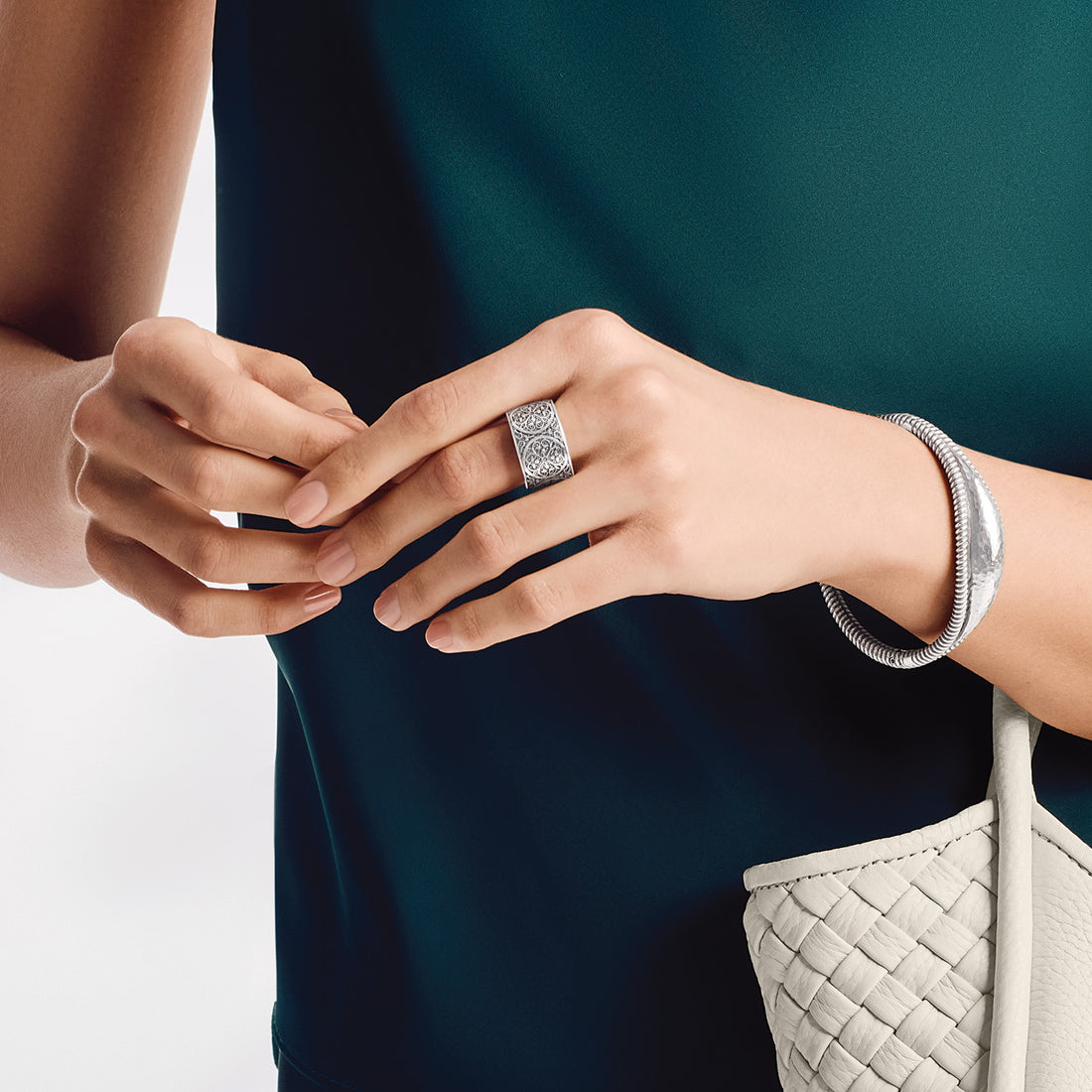 Brighton | Ferrara Lacrima Hinged Bracelet