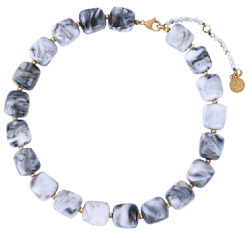 Cape Diablo | Chunky Square Bead Necklace-7 Colors