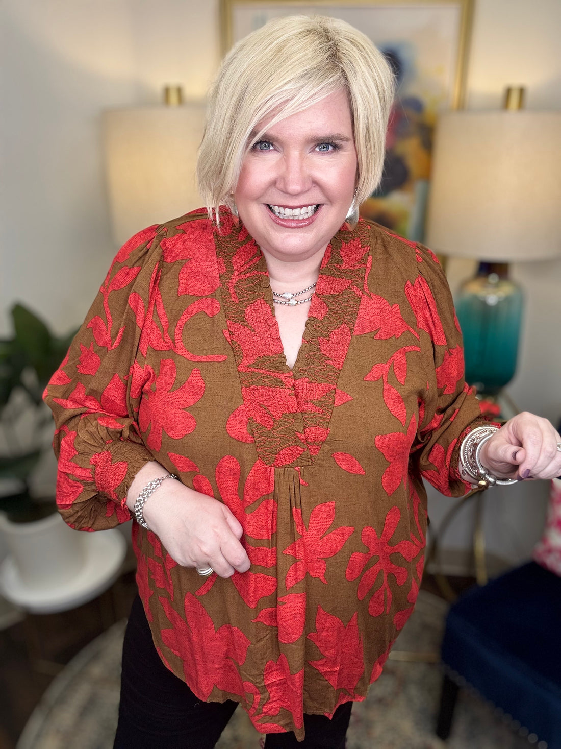Camellia Curvy Top