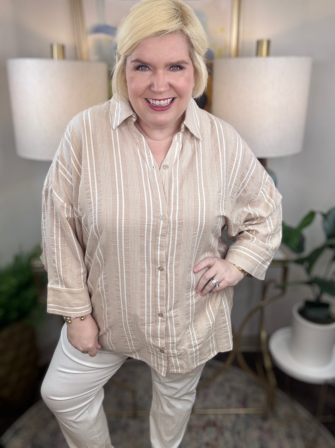 Relaxing Stroll Curvy Top