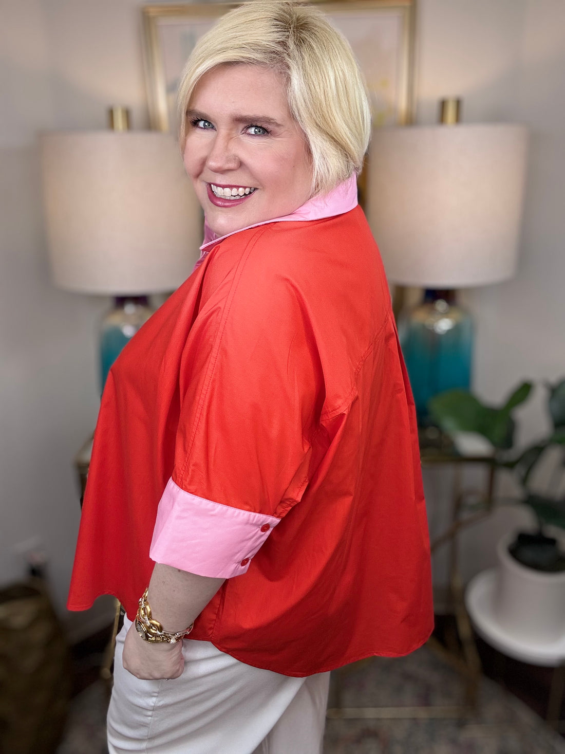 Flying Tomato Curvy Top - The Shoppes at Coldwater