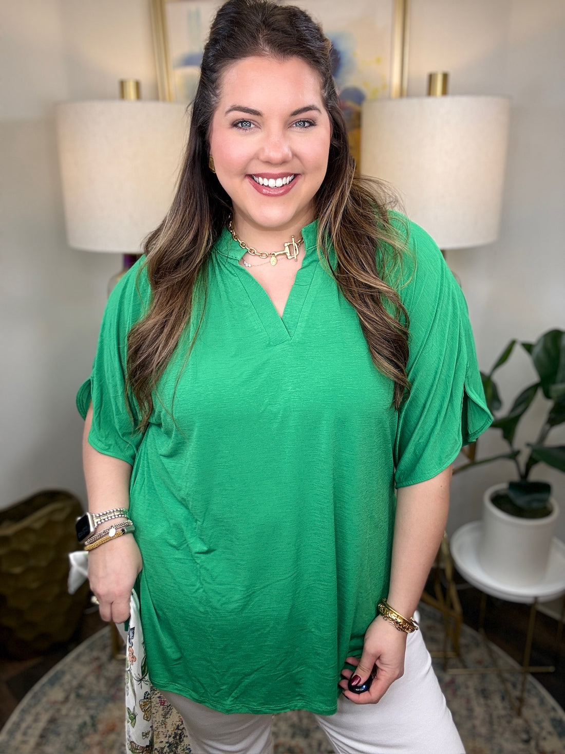 Lizzy Breeze Curvy Top