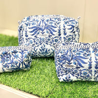 Queen’s Quilted Cosmetic Set