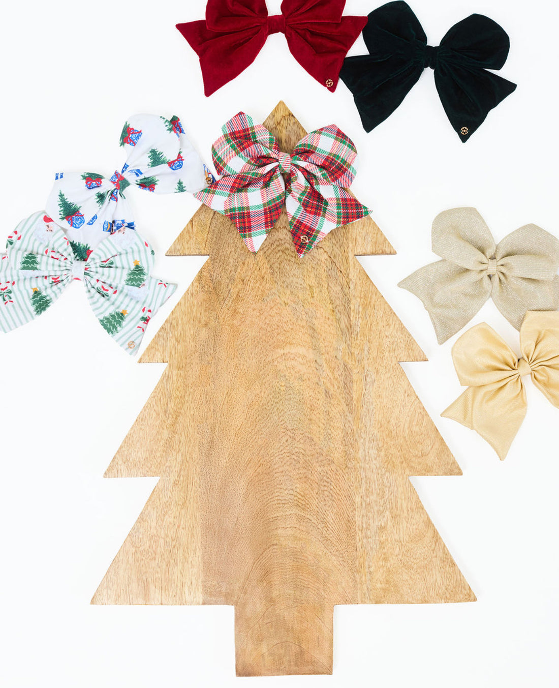 Mary Square Tree Bow Magnetic Board