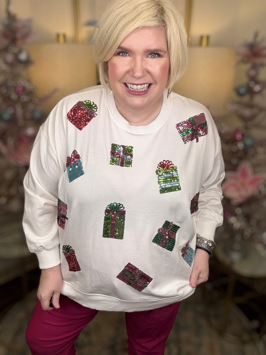 Mary Square Sweatshirt-Presents