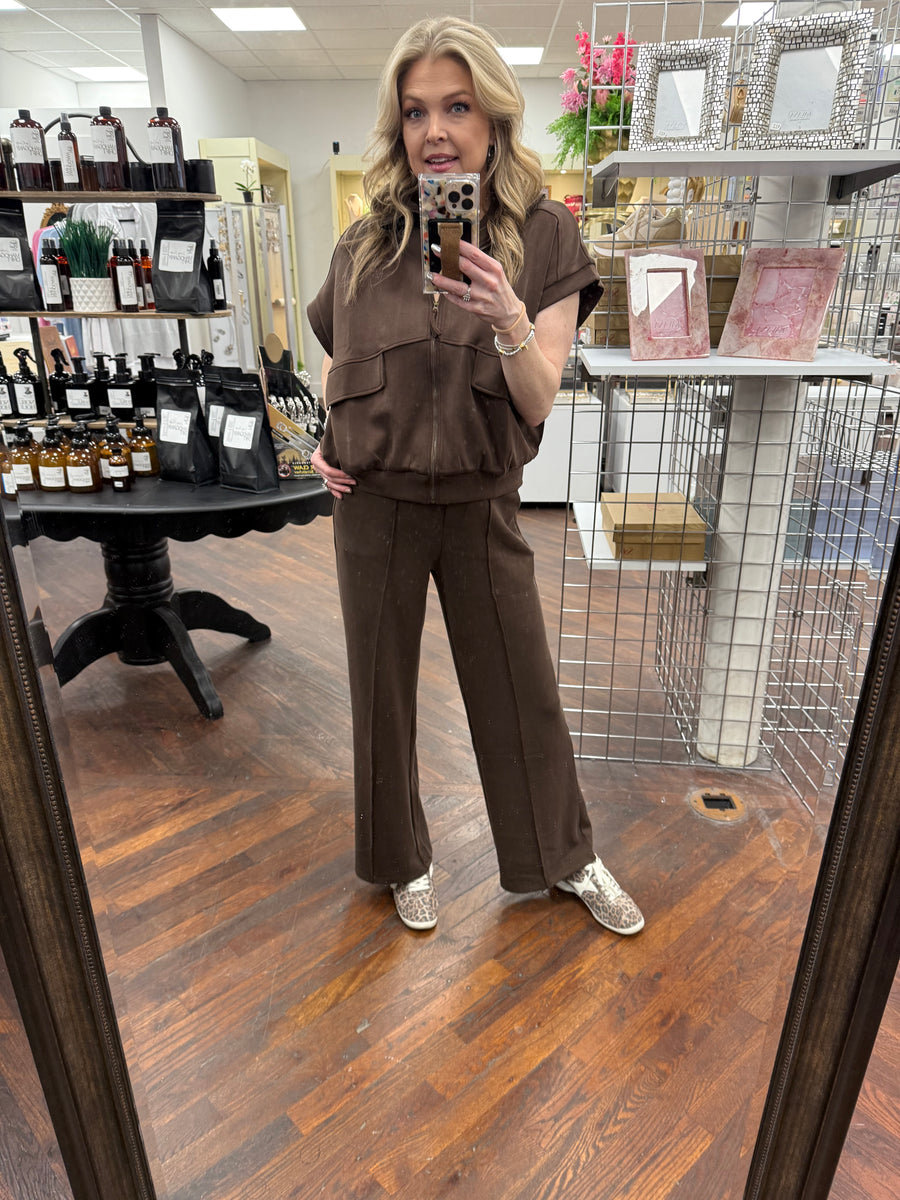 True Winner Set – The Shoppe at Coldwater