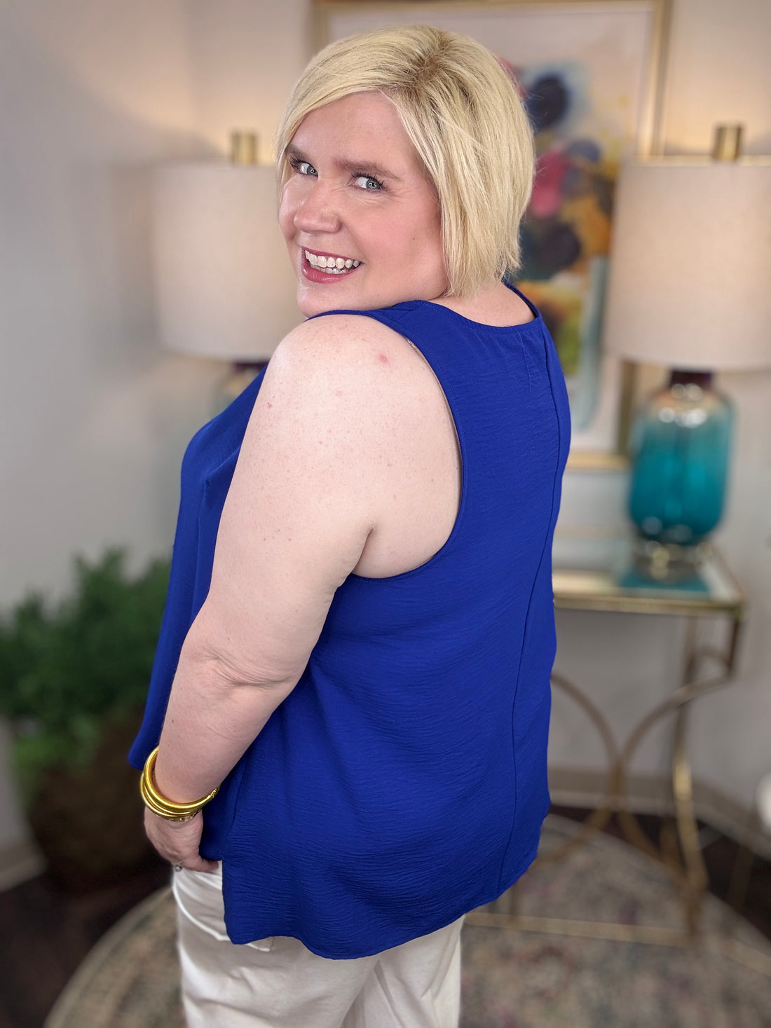 Essential Curvy Tank-4 Colors!