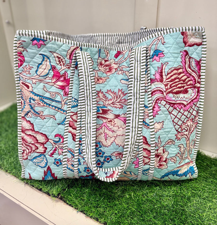 Queen’s Quilted Tote