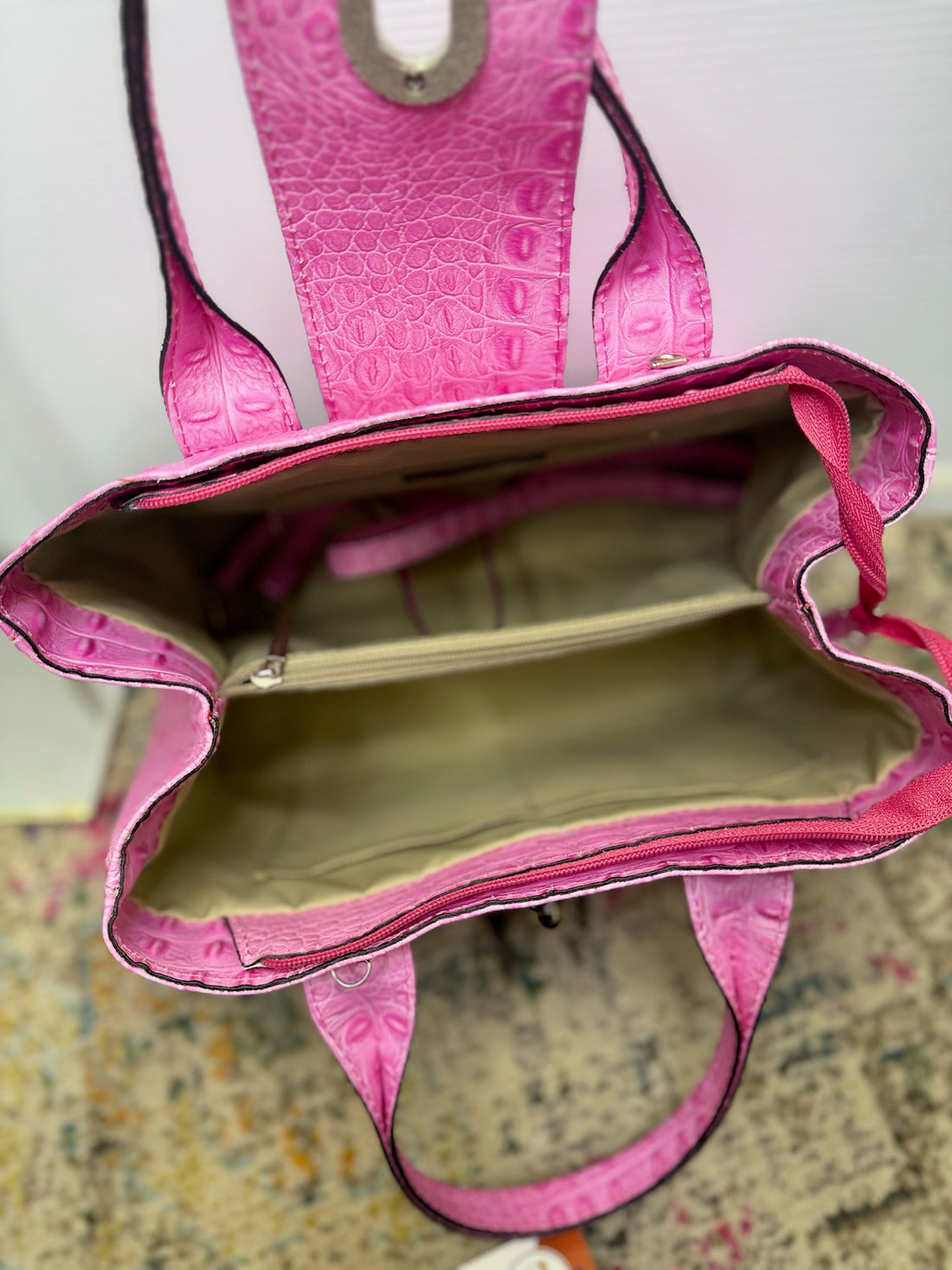 Bubblegum Pop Purse - The Shoppes at Coldwater