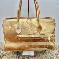 Go Wild Purse - The Shoppes at Coldwater