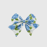 Mary Square Magnetic Fabric Bow-Hydrangea