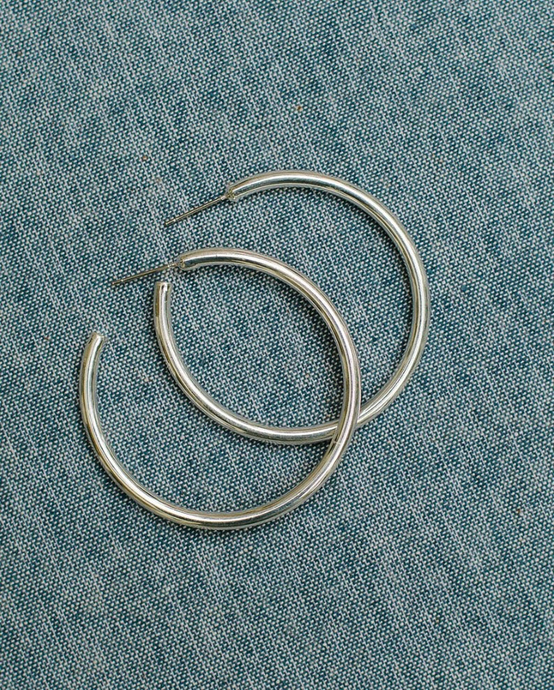 Stella Silver Shiny Hoops