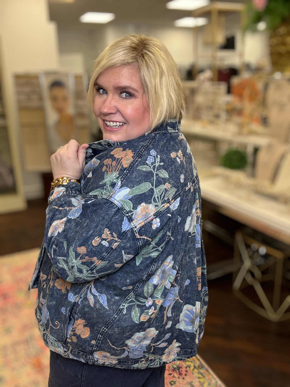 Taylor Curvy Denim Jacket