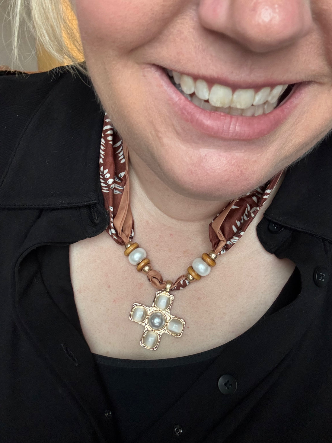 Let It Linger Scarf Necklace-2 Colors