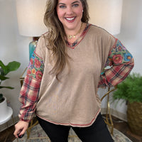Easy Does It Curvy Top