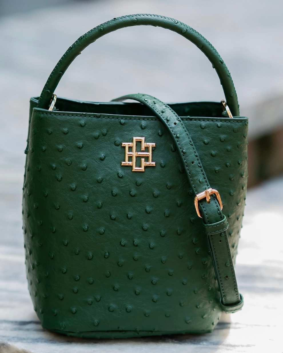 Caroline Hill | Breyer Bucket Bag Hunter Green