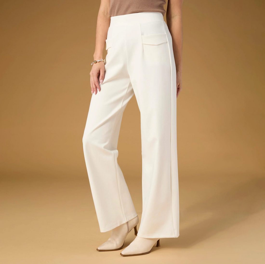 Coco & Carmen | Celyse Pant